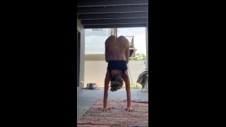 aimeeinghigher - MISS AIMEE AimeeinghigherWelcome to Aimees study life constantly taking handstand practise breaks becau - 17-11-2020 - SiteRip-7