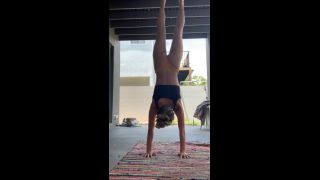 aimeeinghigher - MISS AIMEE AimeeinghigherWelcome to Aimees study life constantly taking handstand practise breaks becau - 17-11-2020 - SiteRip-8