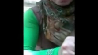 Arab girl make blowjob in car-8