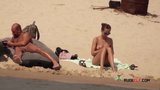 Amateurs on naturist-Strand Nudism!-4