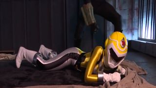 [SuperMisses.com] SPSB-64 Blitz man: Yellow Blitz-004-1