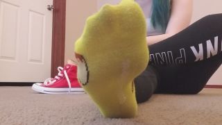 Online tube FrostyPrincess - So Stinky After Workout - Fetish-6