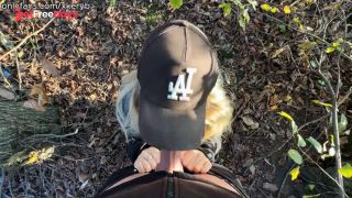 [GetFreeDays.com] Girl Deep Sucking and Doggy Fuck in the Forest - Oral Creampie Sex Leak December 2022-3