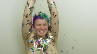 Chubby Girl Rubs Down In Oil  Confetti 1080p-8