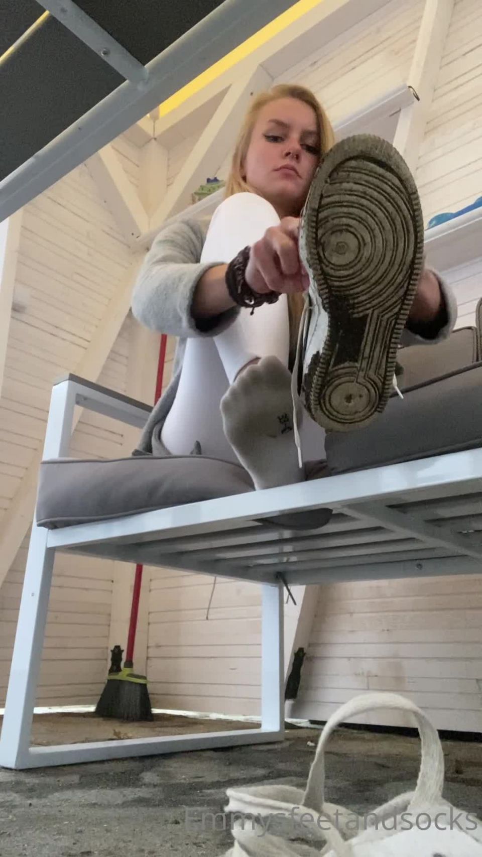 porn clip 3 emmyfeetandsocks 051220212293498611 pov i tease on feet porn romantic foot fetish
