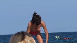 Beach Voyeur: Beach Voyeur: Big Women, Topless And Nude Nudism!-3