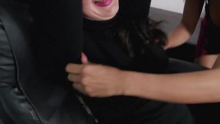 UKTickling Roxy Mendez(Fetish porn)-3