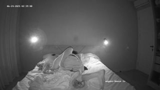 Voyeur Thrills: Anais's HD Guest Sex Cam 24-06-25-3