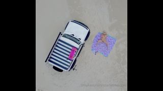 Scarlett Morgan Scarlettmorgan - aussie babe caught masturbating on the beach from a drone imagine youre just flying 02-01-2021-0