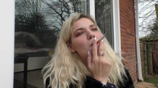 adult clip 26 Bad Dolly – Smoking on a Cold Day on big ass porn big tits lesbian ass licking-4