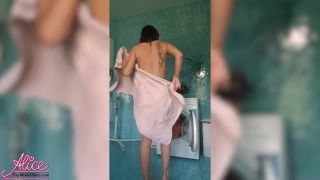 Hot Babe Deep Sucking And Sensual Fucking During Cleaning 1080p-0