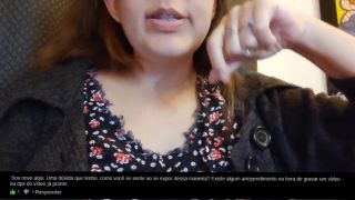 Vity89 - Camgirl safada respondendo os seguidores. Fique excitado com a voz dela falando coisas aleatórias.-7