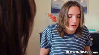 7195 Stepsis wants to try stepbros big cock-1