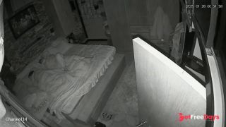 [Sleeping.Porn] Three relatives sleeping together bedroom hidden video-5