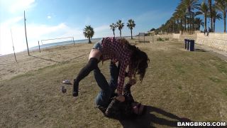 [XBoots.me] Latina - Julia Roca - Fucking At The Beach New 95f4fb0ce4257-2