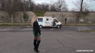 Natacha - natacha, 25ans, la totale dans l ambulance - Hardcore-2