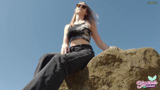 [K2S.CLUB] SirenaSweet - Extrem Public - Orgasmus Quickie am Meer - FullHD 1080P-3