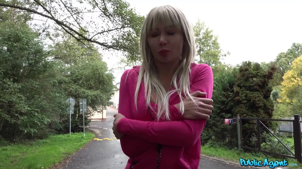 porn clip 31 blowjobs piper Lost jogger gets coffee and cock, blowjob on blowjob porn