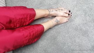Lou In Heels () Louinheels - few more covid customs of my fancy foot jewellery and toes rings x 01-12-2020-0