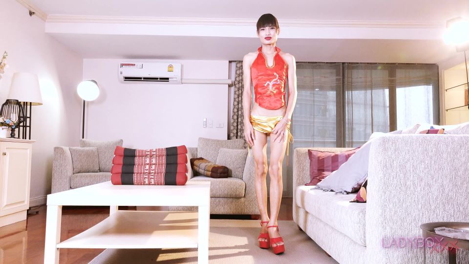 Sassy And Sexy Mei! (MP4 / UltraHD 4K) ladyboy | masturbation | shemale porn 