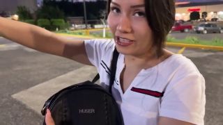 Historia Ofrezco dinero en la calle a cambio de sexo-1