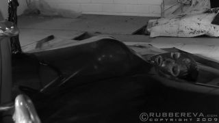 Transparent Rubber Vac Bed Fucking Part 01 Quick View Por...-5