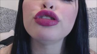 PrincessDi - Pink lipstick dripping lips-0