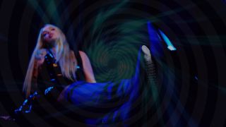 Miss Annabel Grace – Bootnosis.-8