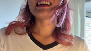 Lola Tessa – Cheeky Anal in Front of Window dildo -9