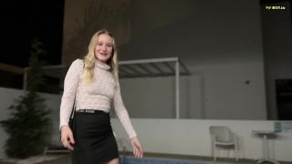 Mia - Nouvelle - TABULOS - WAS IM URLAUB PASSIERT, BLEIBT IM - German porn-1