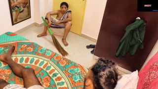 A thirky guy made a fucking hardcore session with his desi mai....-1