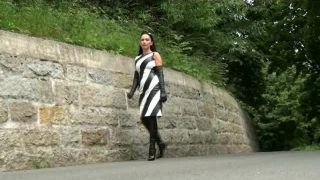 BootsShoesVideos001618-9