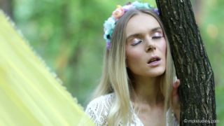 Watch Free Porno Online – MPLStudios presents Karissa Diamond – The Summer of Love  - teens - teen -7