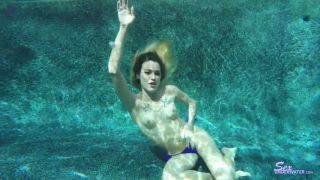 Sexunderwater.com- Roxxy Renay UW Model Training pt. 2-0