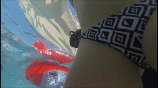 Voyeur - Underwater swimsuit tracking - YMUW-1067,  on voyeur -3