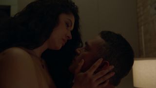 Miranda Rae Mayo - Chicago Fire s09e15 (2021) HD 1080p - [Celebrity porn]-1