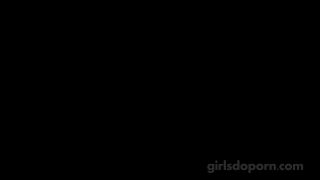 Young.girl.7009-1