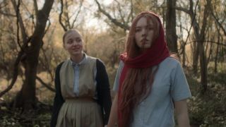 Pollyanna McIntosh, Lauryn Canny - Darlin (2019) HD 1080p - (Celebrity porn)-7