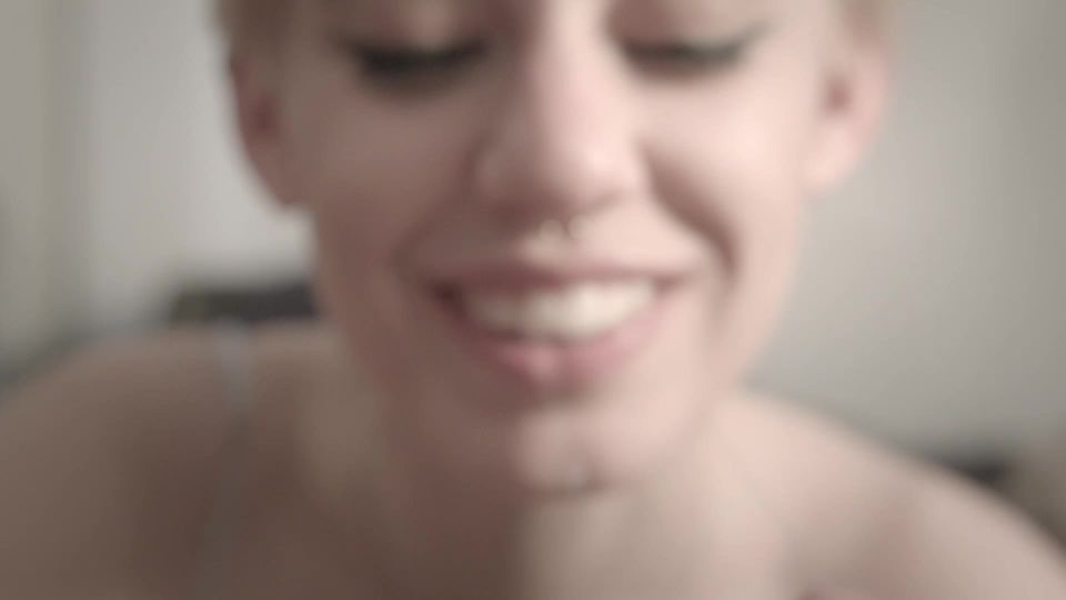 Suki cute submissive blow job - Blowjob