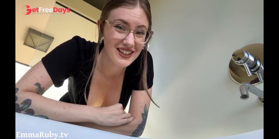 [GetFreeDays.com] Making my Pussy Squirt while my Parents are Home - Emma Ruby Sex Clip February 2023