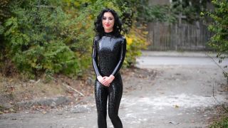 latex-girl.03139-7