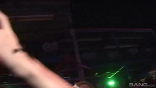 Amateur College Party Girls Drink And Dance In Night Club And Get Wild-3