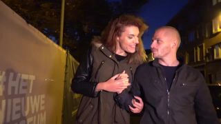 [VurigVlaanderen-MeidenVanHolland] Nikki verrast onder haar rokje-1