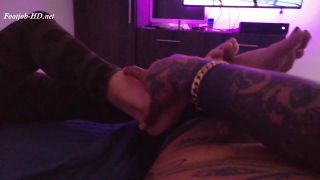 online xxx video 48 nicki minaj foot fetish Footjob and cum on soles –  Insane Desire, footjob on handjob porn-2