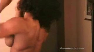 [SiteRip] SheMuscleGym alexisEllis-lcompwmv-1-5