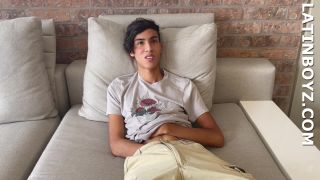 ERNESTO Gay!-1