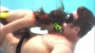 SexUnderwater e0126 Masked (mp4)-2