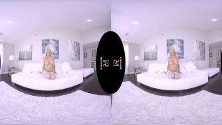 [GetFreeDays.com] Vrsexygirlz naughty neighbor  feat alexis fawx in vr hardcore missionary porn-1