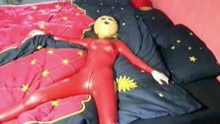 Latexandrubberqueens030817-0