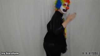 Ivystarshyne Stinky Clown Farts  IvyStarshyne  Manyvids-1